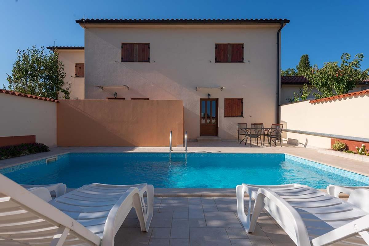 Vila House Melly With Swimming Pool Rovinjsko Selo Exteriér fotografie